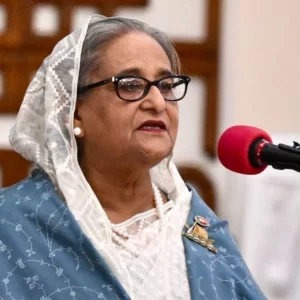 আমি ক্ষমতা চাই না, কিন্তু জনগণের প্রতি আমার দায়িত্ব অস্বীকার