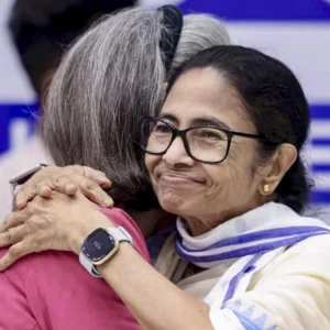 মমতাকে জাতীয় সহ-সভাপতি ও অভিষেককে সাধারণ সম্পাদক পদের প্রস্