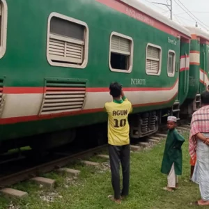 ঢাকা-ময়মনসিংহ-জামালপুর রুটে ট্রেন চলাচল স্বাভাবিক