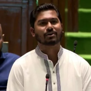 প্রবাসীদের জন্য আসছে ‘প্রবাসী কার্ড’