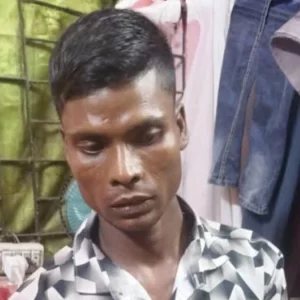 দুই মাসের শিশুর কান্না সহ্য করতে না পেরে আছাড় দিয়ে মেরে ফেলে