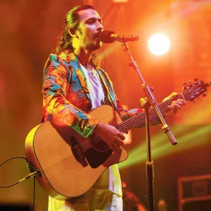 আগস্টে টরন্টো মাতাতে কানাডা যাচ্ছেন অর্ণব