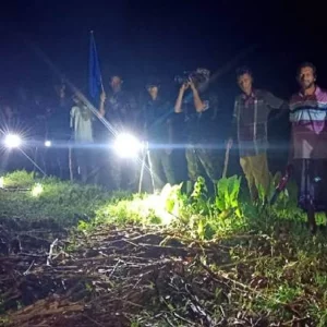 দর্শনা সীমান্ত দিয়ে ১১ বাংলাভাষীকে পুশইনের চেষ্টা, প্রতিহত করল বিজিবি