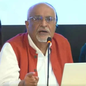 এনবিআরকে দেওয়া লক্ষ্যমাত্রা অর্জন সম্ভব না: দেবপ্রিয় ভট্টাচার্য 