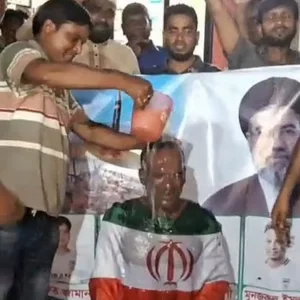 দুধ দিয়ে গোসল করে সমর্থকের দলবদল: আর্জেন্টিনা ছেড়ে ইরানে যোগদান