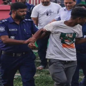 প্রধানমন্ত্রীর অনুষ্ঠানস্থলে ‘জয় বাংলা, জয় বঙ্গবন্ধু’ স্লোগান; যুবক আটক