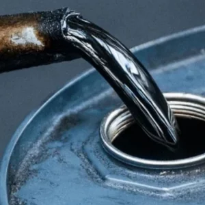 তেলের দাম কমে ৩ মাসের মধ্যে সর্বনিম্ন