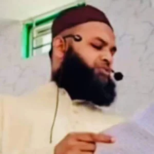 জুমার খুতবা ও ইমামতি করে প্রসংশায় ভাসছেন কুতুবদিয়ার ইউএনও