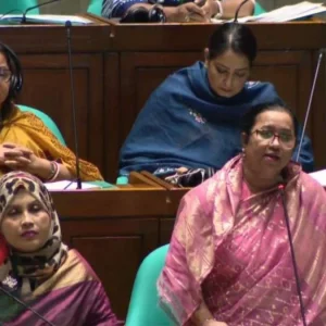 ‘সংসদে মিনিটে খরচ পৌনে ৩ লাখ অথচ বিরোধীদল পর্দা-ওয়াশিংমেশিন-মাইক্রোওয়েভের আলোচনা করে’