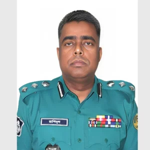 বেফাঁস মন্তব্যের জেরে কেএমপির অতিরিক্ত কমিশনার প্রত্যাহার