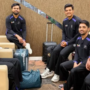 জিম্বাবুয়ের উদ্দেশে দেশ ছেড়েছেন শান্ত-তাইজুলরা