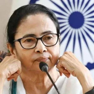 তৃণমূলের ৪৪০ কোটি রুপির ৩টি ব্যাংক অ্যাকাউন্ট জব্দ