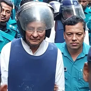কারাগারে দুটি খাতা সংরক্ষণ করছেন ইনু, লিখে রাখছেন সব কার্যক্রম