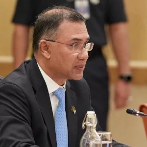 মালয়েশিয়ার প্রধানমন্ত্রীর সঙ্গে তারেক রহমানের বৈঠকে আইটি ও শ্রমবাজারে নতুন সম্ভাবনা