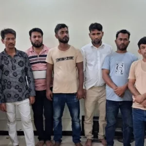 রাজধানীতে নিষিদ্ধ আওয়ামী লীগ ও অঙ্গ সংগঠনের ১৪ নেতাকর্মী গ্রেপ্তার