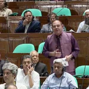 শুভেন্দু অধিকারীকে থামান, মোদি সরকারের উদ্দেশে সংসদে জি এম সিরাজ