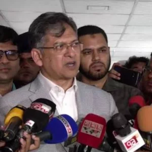 ৬ জেলায় সেনা মোতায়েন: আইনশৃঙ্খলা নিয়ে যা বললেন স্বরাষ্ট্রমন্ত্রী