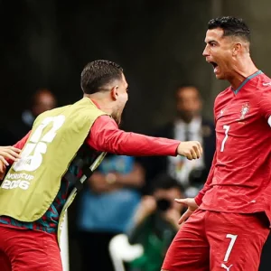 জোড়া গোলে রাজসিক প্রত্যাবর্তন রোনলদোর 