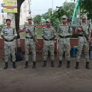 গোপালগঞ্জে পুলিশ-সেনাবাহিনীর সতর্ক পাহারা, দেখা মেলেনি আওয়ামী লীগ নেতাকর্মীদের