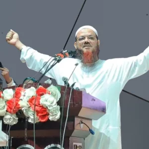 উসকানিমূলক বক্তব্য: মুফতি ফয়জুল করীমের বিরুদ্ধে মামলা