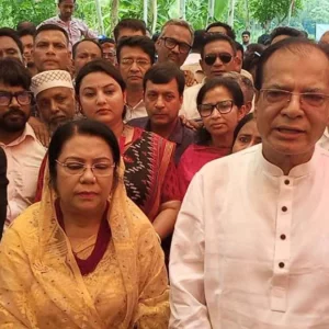 পার্শ্ববর্তী দেশের বৈষম্যের কারণে আমরা ঠিকমতো পানি পাচ্ছি না: ত্রাণমন্ত্রী