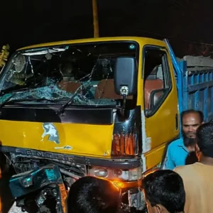 নোয়াখালীতে পিকআপ-মোটরসাইকেল সংঘর্ষে ২ তরুণ নিহত