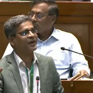 ‘অনেকেই রিকশায় চড়তেন, এখন প্রাডোতে চড়ে জুলাই চেতনা বিক্রি করেন’