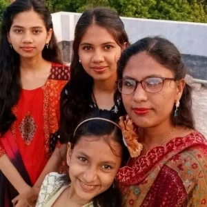 প্রত্যেকের শরীরে ধারালো অস্ত্রের একাধিক আঘাত, ফুসফুস বের হয়ে ছিল মেজো মেয়ের