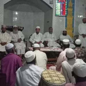 মসজিদে চেয়ার-টেবিল বসিয়ে জামায়াতের দলীয় সভা, মুসল্লিদের ক্ষোভ