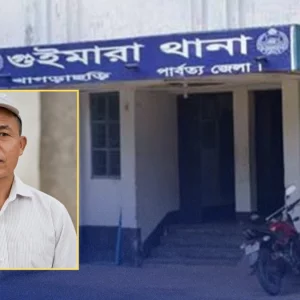 গোলাগুলির পর গুলিবিদ্ধ অবস্থায় ইউপিডিএফ নেতা আটক