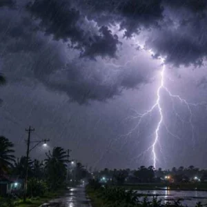 বর্ষার মধ্যেই তাপপ্রবাহ, বৃষ্টির সম্ভাবনা নিয়ে যা জানা গেল