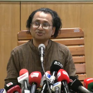 নিজ দেশের স্বার্থ অক্ষুণ্ন রেখে সবার সঙ্গে কাজ করবে বাংলাদেশ: তথ্য উপদেষ্টা
