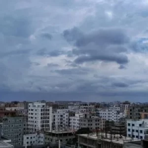 ঢাকার আকাশ মেঘাচ্ছন্ন, বজ্রবৃষ্টির পূর্বাভাস