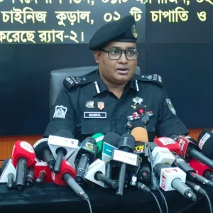 মোহাম্মদপুরে নির্দিষ্ট গলিতে ঢুকলে পুলিশের ওপর হামলা করত ‌পাটালি গ্রুপ: র‍্যাব