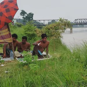 শূন্যরেখায় ১৭ দিনের অবস্থান শেষে রহস্যজনকভাবে উধাও ৩ তরুণ