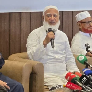 গণভোটের রায় বাস্তবায়নের দাবিতে রাজপথে বিরোধী দল: জামায়াত আমির