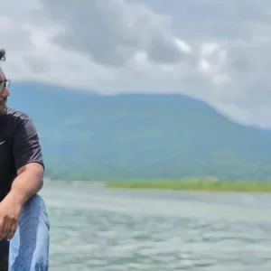সিলেটের সাদাপাথরে গোসলে নেমে পর্যটক নিখোঁজ