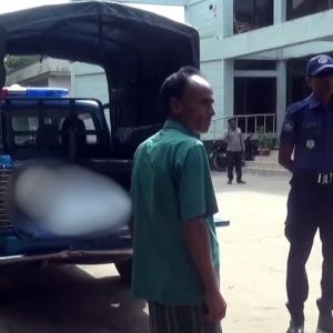 বিয়ে বাড়িতে যাওয়ার সময় ট্রাকের ধাক্কায় বাবা-ছেলে নিহত