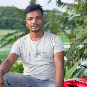 মোটরসাইকেল থামিয়ে শ্রমিক দল নেতাকে কুপিয়ে হত্যা করলেন আপন চাচাতো ভাই