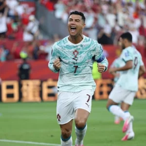 পেনাল্টি থেকে রোনালদোর গোল, সমতা ফেরালো পর্তুগাল 