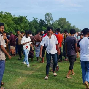 দুর্গন্ধের উৎস খুঁজতে গিয়ে মিললো মাথার খুলি ও খণ্ডিত কঙ্কাল