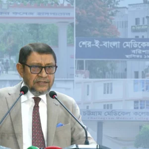 দুর্নীতি-অবহেলায় বদলি নয়, হবে চাকরিচ্যুতি: স্বাস্থ্যমন্ত্রী