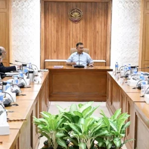অলাভজনক রাষ্ট্রায়ত্ত কারখানা চালুর প্রক্রিয়া দ্রুত শেষ করার নির্দেশ প্রধানমন্ত্রীর
