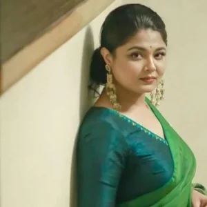 দুই খুশির খবর একসঙ্গে দিলেন মৌসুমী হামিদ