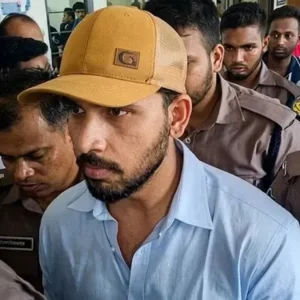 স্ত্রীকে আত্মহত্যায় প্ররোচনার মামলায় জামিন মেলেনি অভিনেতা জাহের আলভীর