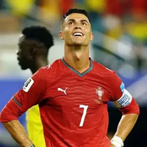 ২৩ বছর ধরে আপনারা আমাকে শেষ করার চেষ্টা করছেন: রোনালদো