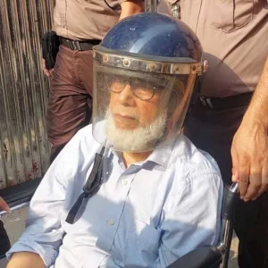সাবেক প্রধান বিচারপতি খায়রুল হককে গ্রেপ্তার দেখানোর শুনানি পেছালো