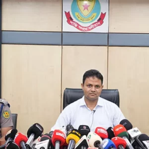 ‘হানিট্র্যাপে’ ফেলে আপত্তিকর ভিডিও, গ্রেপ্তার ৫