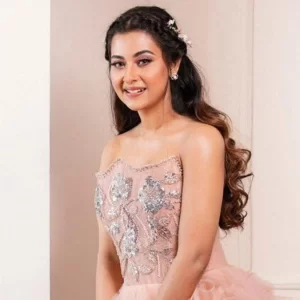 সন্তান কোলে নিয়েই আড়াল ভাঙছেন, বুবলী ফিরছেন অভিনয়ে