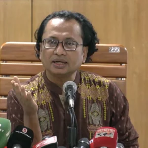 সাভারে বিস্ফোরণ নিয়ে নাহিদের বক্তব্য রাজনৈতিক: প্রধানমন্ত্রীর তথ্য উপদেষ্টা